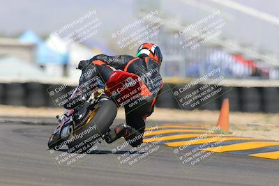 media/Oct-08-2022-SoCal Trackdays (Sat) [[1fc3beec89]]/Turn 16 (125pm)/